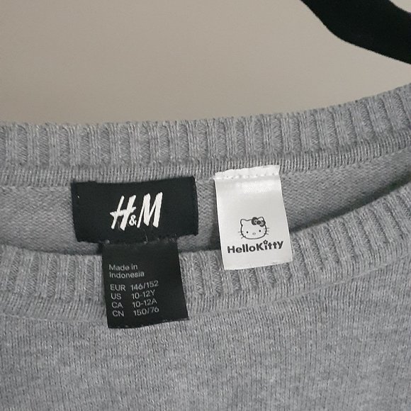 Hello Kitty grey sweater Love H&M - Picture 5 of 6